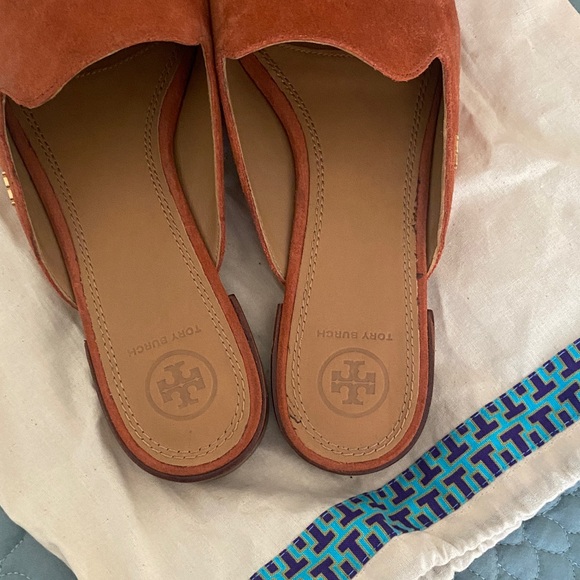 Tory Burch Women's Desert Spice Suede Mules - Picture 8 of 10